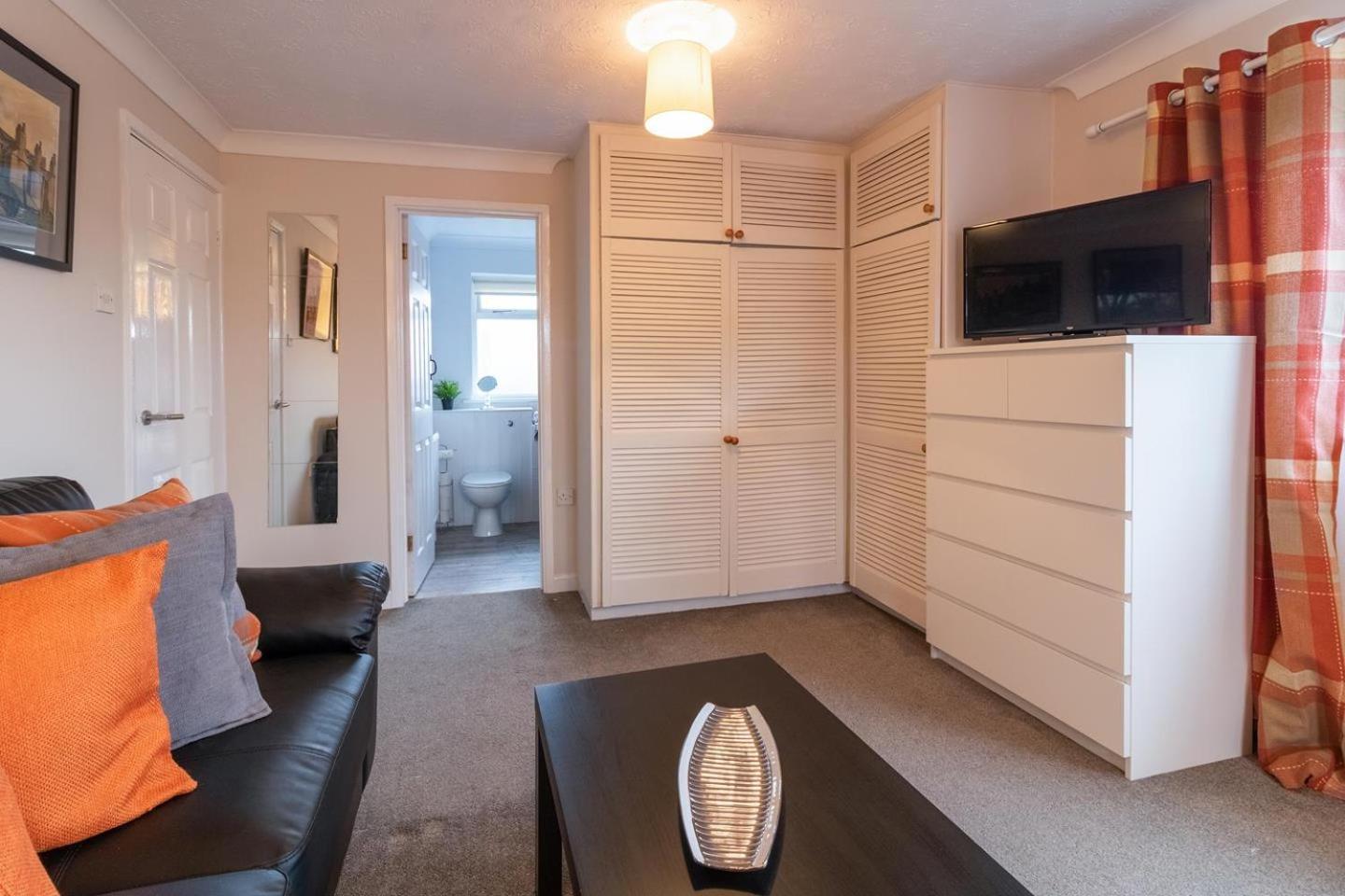 St Anne'S Serviced Accommodation - Bicester Oxfordshire 外观 照片