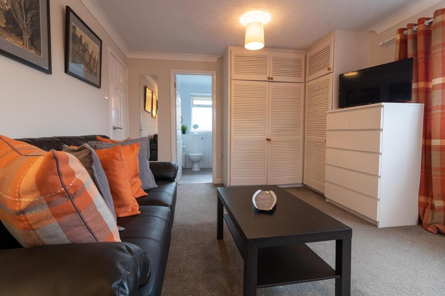 St Anne'S Serviced Accommodation - Bicester Oxfordshire 外观 照片